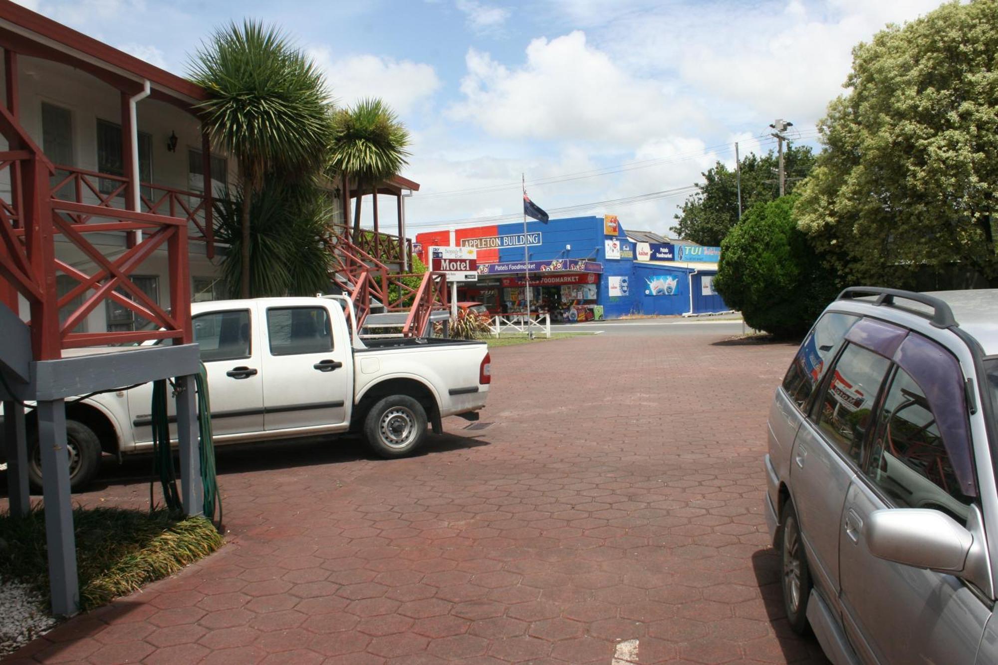 Burgundy Rose Motel Whangarei Dış mekan fotoğraf