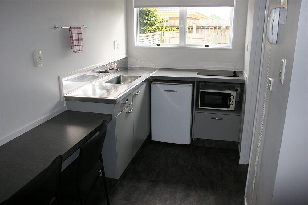 Burgundy Rose Motel Whangarei Dış mekan fotoğraf