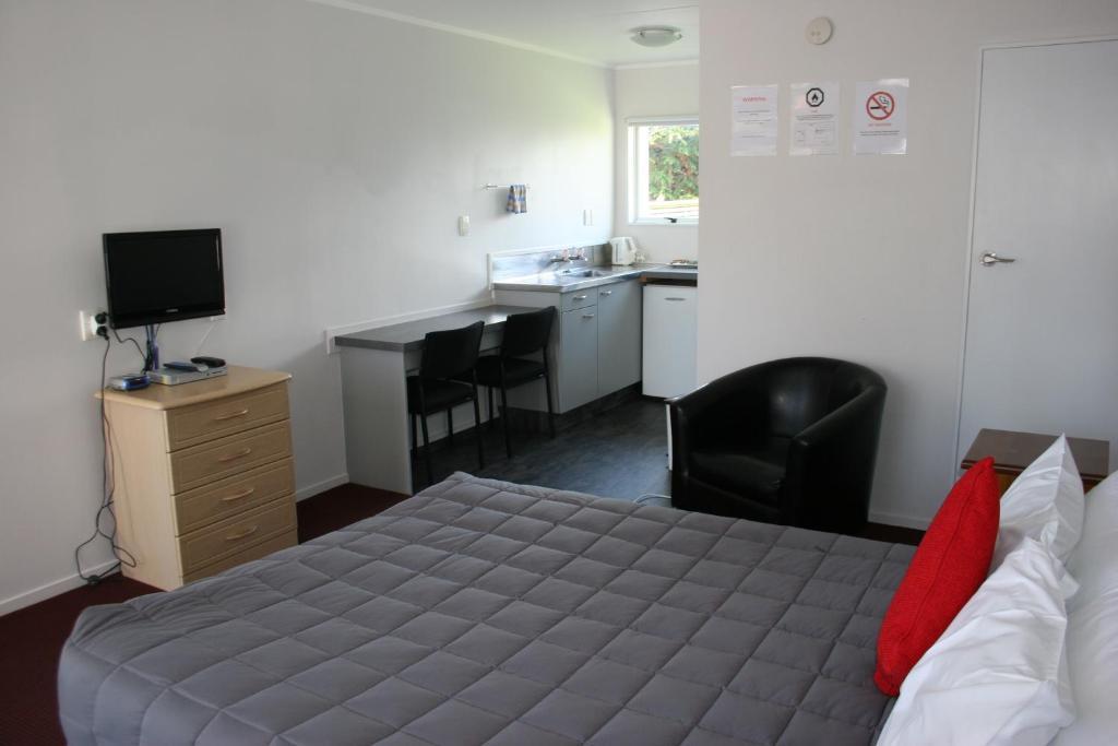 Burgundy Rose Motel Whangarei Oda fotoğraf